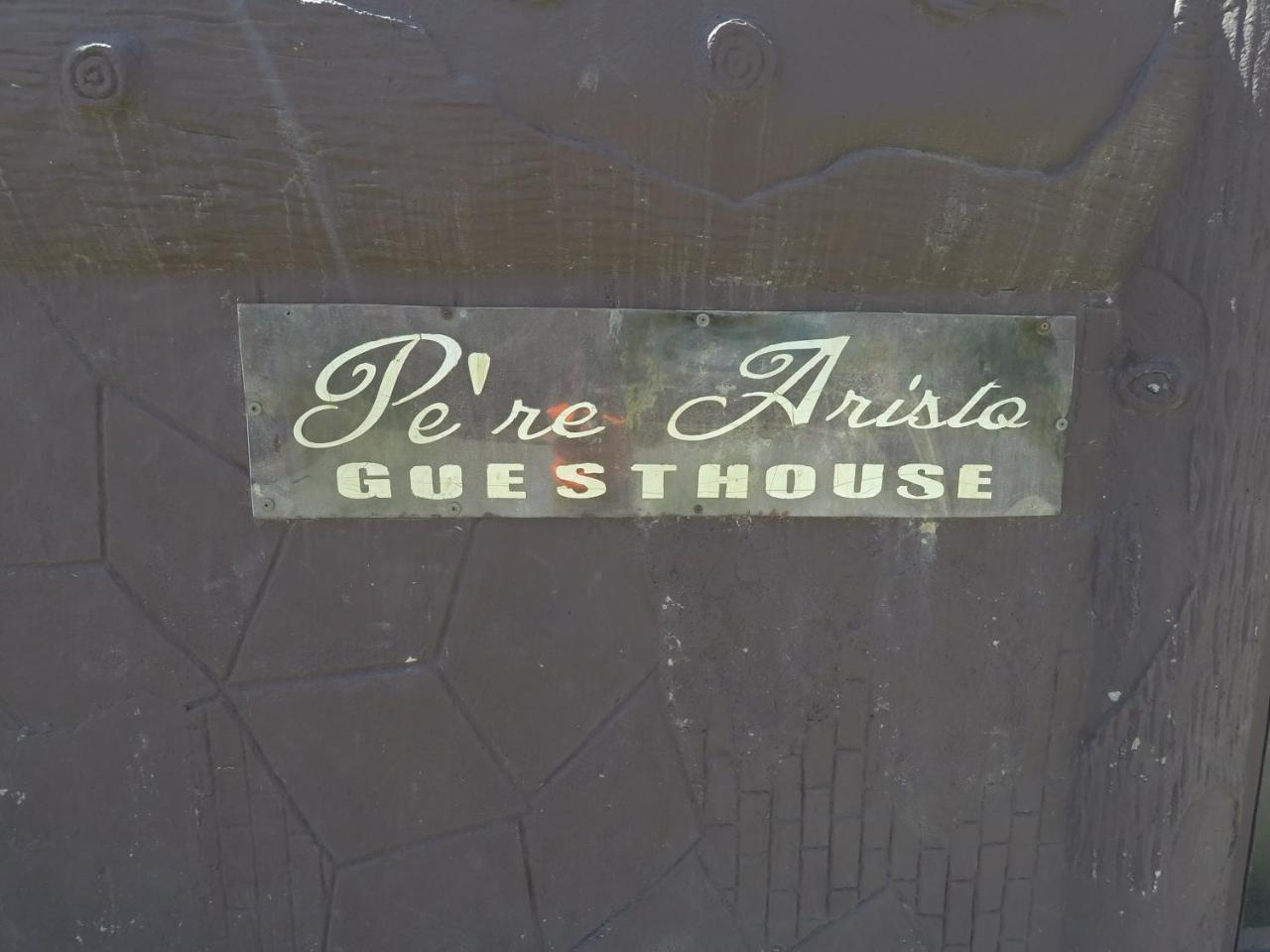 Pe'Re Aristo Guesthouse Mandaue Exteriör bild